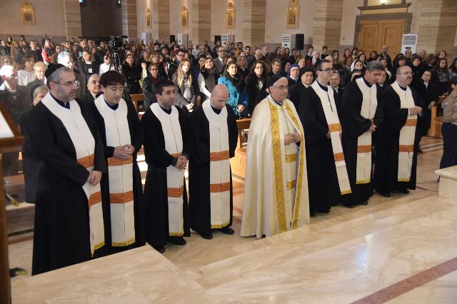 5b7a2b81-101e-474b-b659-74881745d768-1