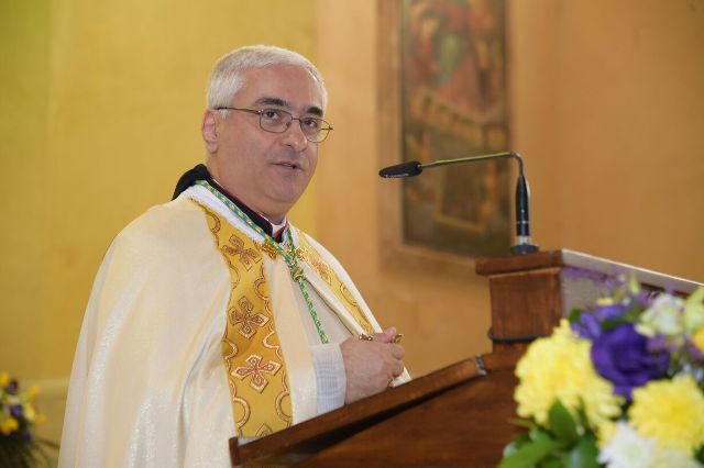 ce75dc31-5027-4d8b-806c-ba56710f0f35