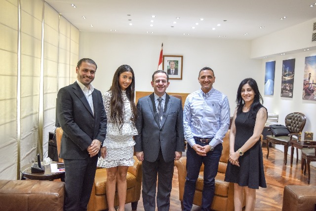 27af5ab2-c330-45ce-b906-d9ca19d5302b