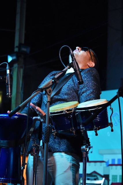 a74df7db-4c63-4b09-aad4-cb3da0950ce8