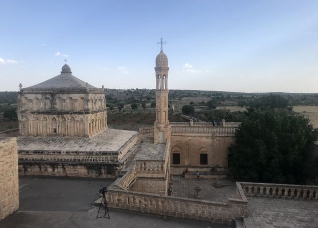 _104916038_motherofgod976700