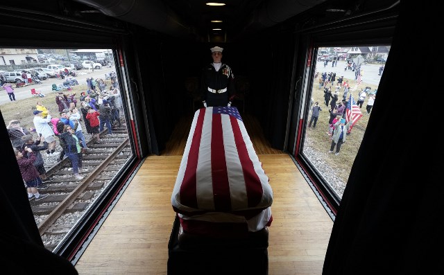 5c0a034695a597ad068b460e