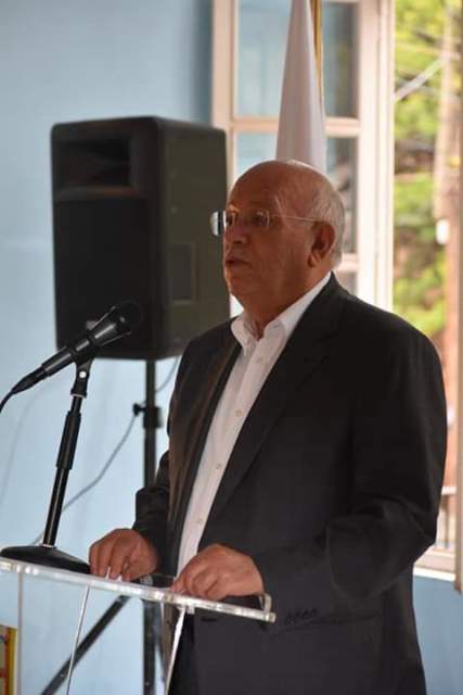 208f1e63-9d62-40c8-bcb5-0fdad7034d64