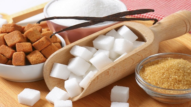 ما هي كمية السكر التي يمكن تناولها بدون الإضرار بالصحة؟