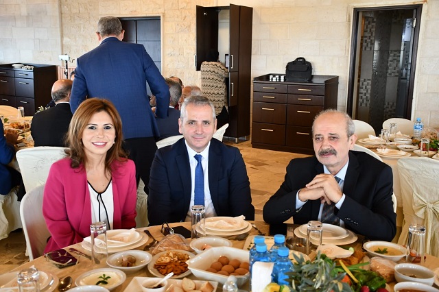 0c79c198-3728-431d-b19e-d204c4e857bc