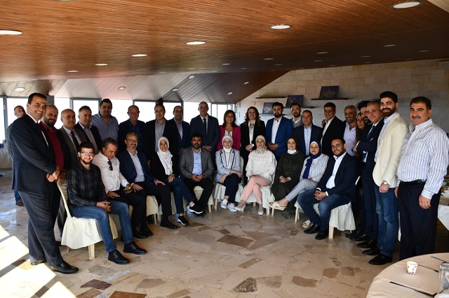 fac8b446-c437-4bc2-9830-dc0a671e071f (1)