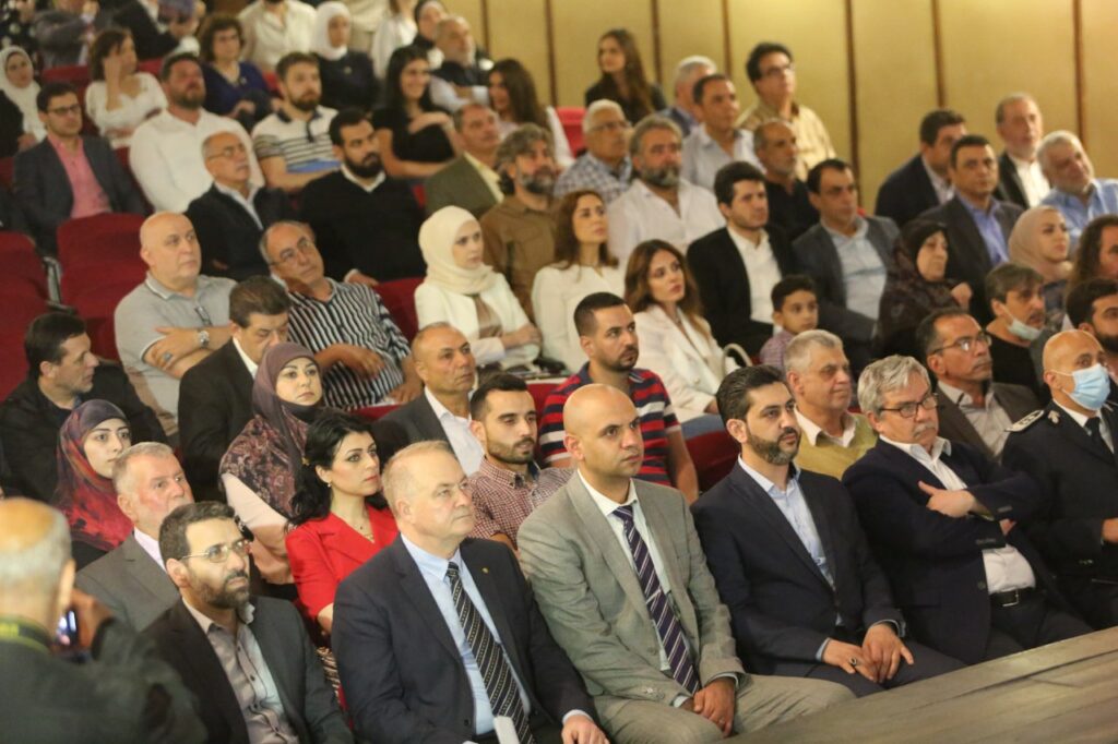 04d0ad18-cf9b-4393-a9e1-52f168be96eb