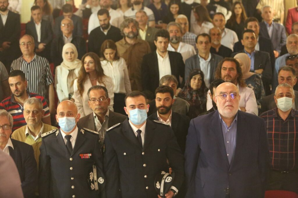 8ef334ab-58ba-4037-8a21-532ee245462b