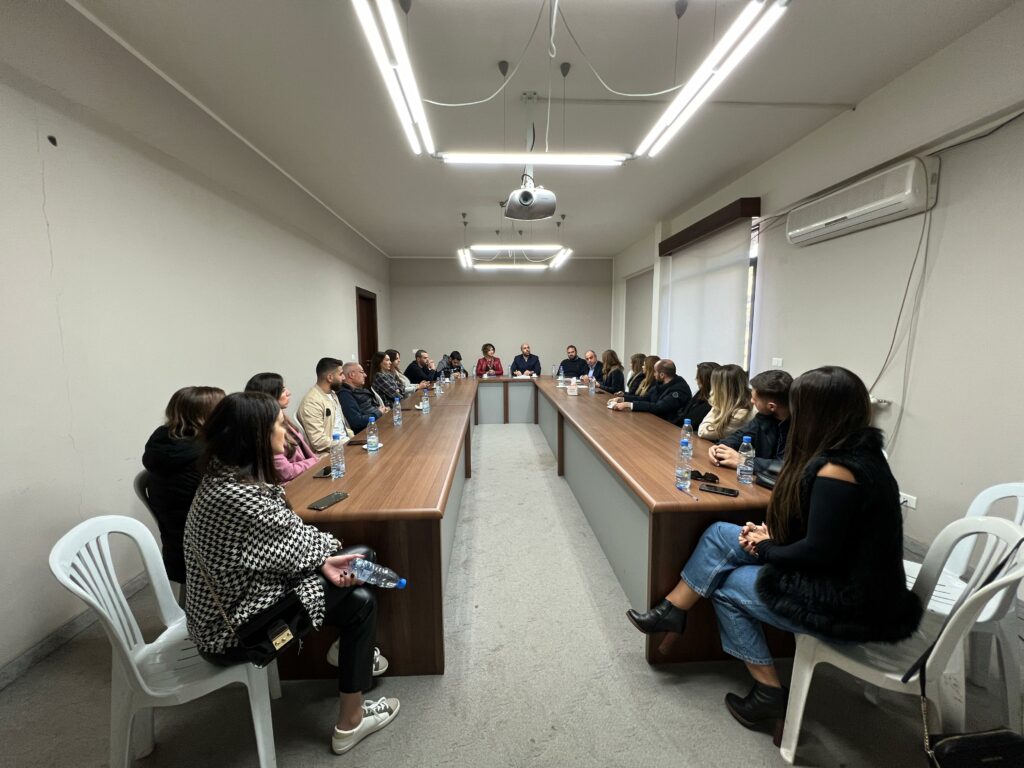 4c74a001-4297-4258-8329-8774bfd0c80f