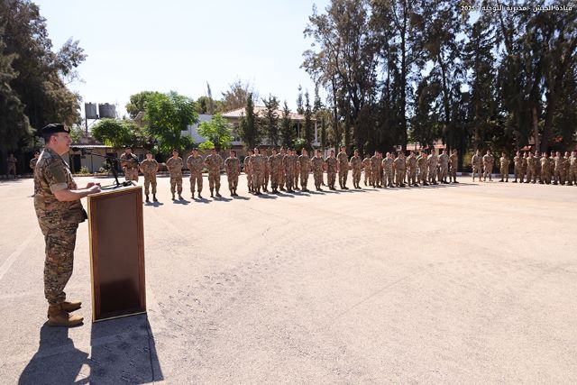 قائد الجيش من بلدة كفرشخنا: المؤسسة العسكرية هي الضامن لوحدة البلاد