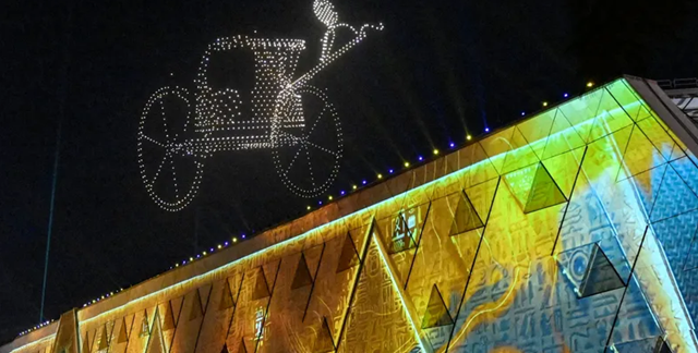 بالصور: مشاهد خطفت الأنظار خلال افتتاح المتحف المصري الكبير