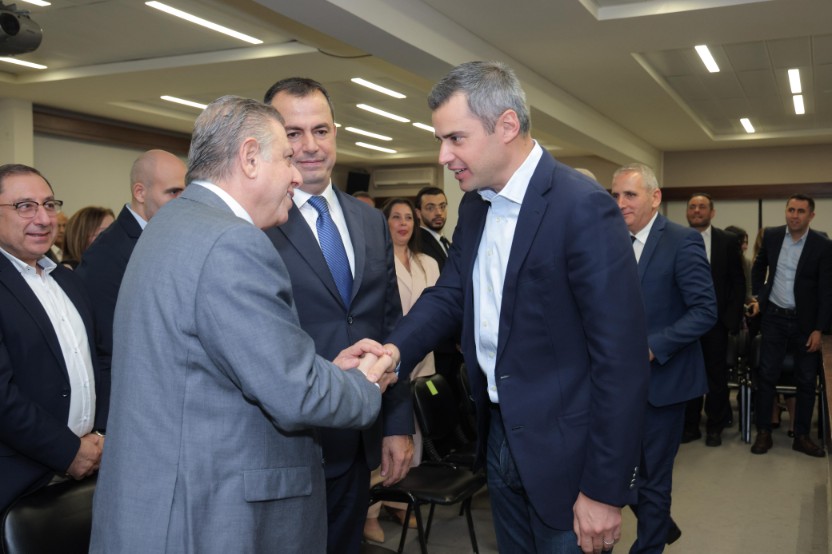 النائب فرنجيه معلنا دعم المحامي مروان ضاهر لمركز نقيب المحامين في طرابلس: هل تقدم أي نائب أو كتلة من الكتل التي توسعت بأصوات المغتربين بقانون أو مساءلة لتبيان مصير أموال المودعين ومنهم المغتربين؟