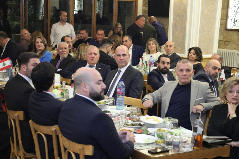 المحامي زياد الخازن مثل النائب فرنجيه في العشاء السنوي لحركة الارض