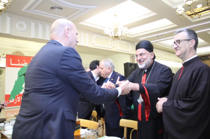 المحامي زياد الخازن مثل النائب فرنجيه في العشاء السنوي لحركة الارض