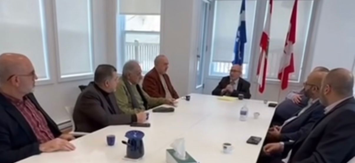 مرده كندا يشارك في الوفد الذي حمل رسالة حول الانتخابات النيابية للقنصل طوني عيد