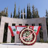 النائب فرنجيه وضع إكليلا من الزهر باسم الجمهورية اللبنانية على ضريح حميد فرنجيه: عسى أن نربح جميعا وطنا واحدا موحدا مستقرا آمنا ومزدهرا