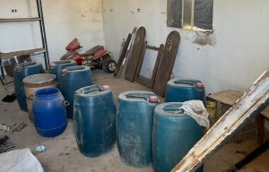 بالصور: الجيش يضبط معملا لتصنيع حبوب الكبتاغون في منطقة القصر الهرمل