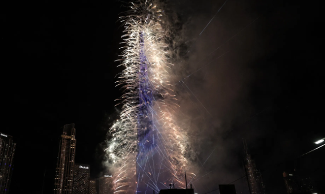 بالصور: احتفالات عالمية تستقبل عام 2026 بآمال السلام