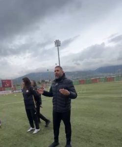 بالتنسيق مع خلية الازمة في المرده الاتحاد اللبناني لكرة القدم ينظم مهرجانا رياضيا للنازحين على ارض ملعب السلام زغرتا