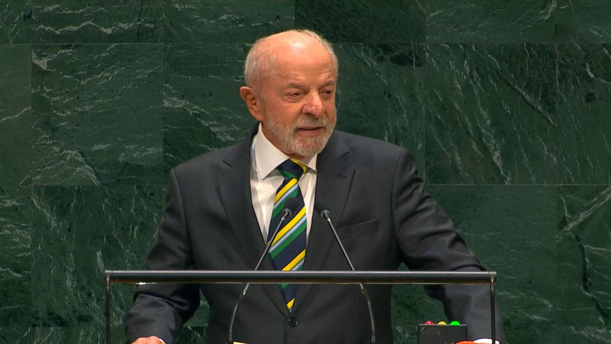 For a fourth term... Lula da Silva president of Brazil - elmarada